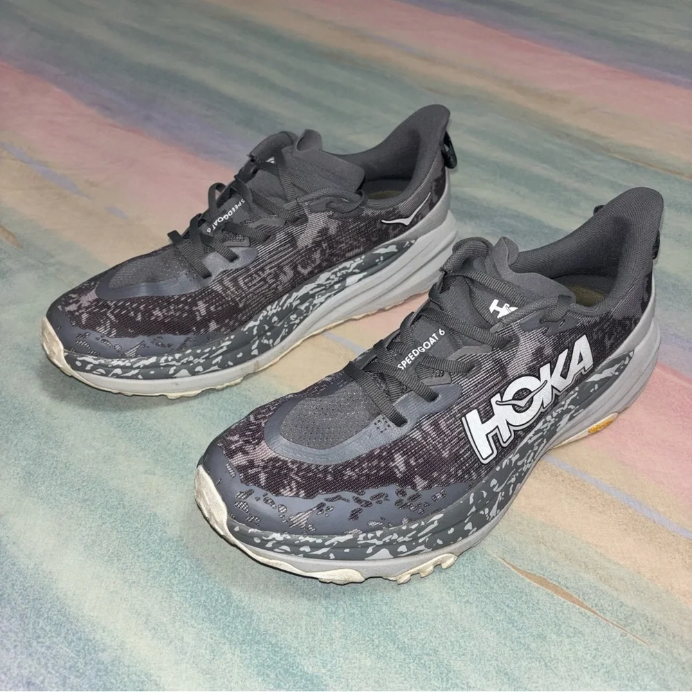 Hoka One SPEEDGOAT 6 Running Sneaker Grey shoes women’s size 12.5